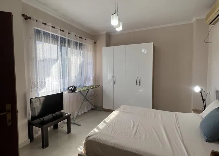 3 Bedrooms Penthouse アパート ゴーレム